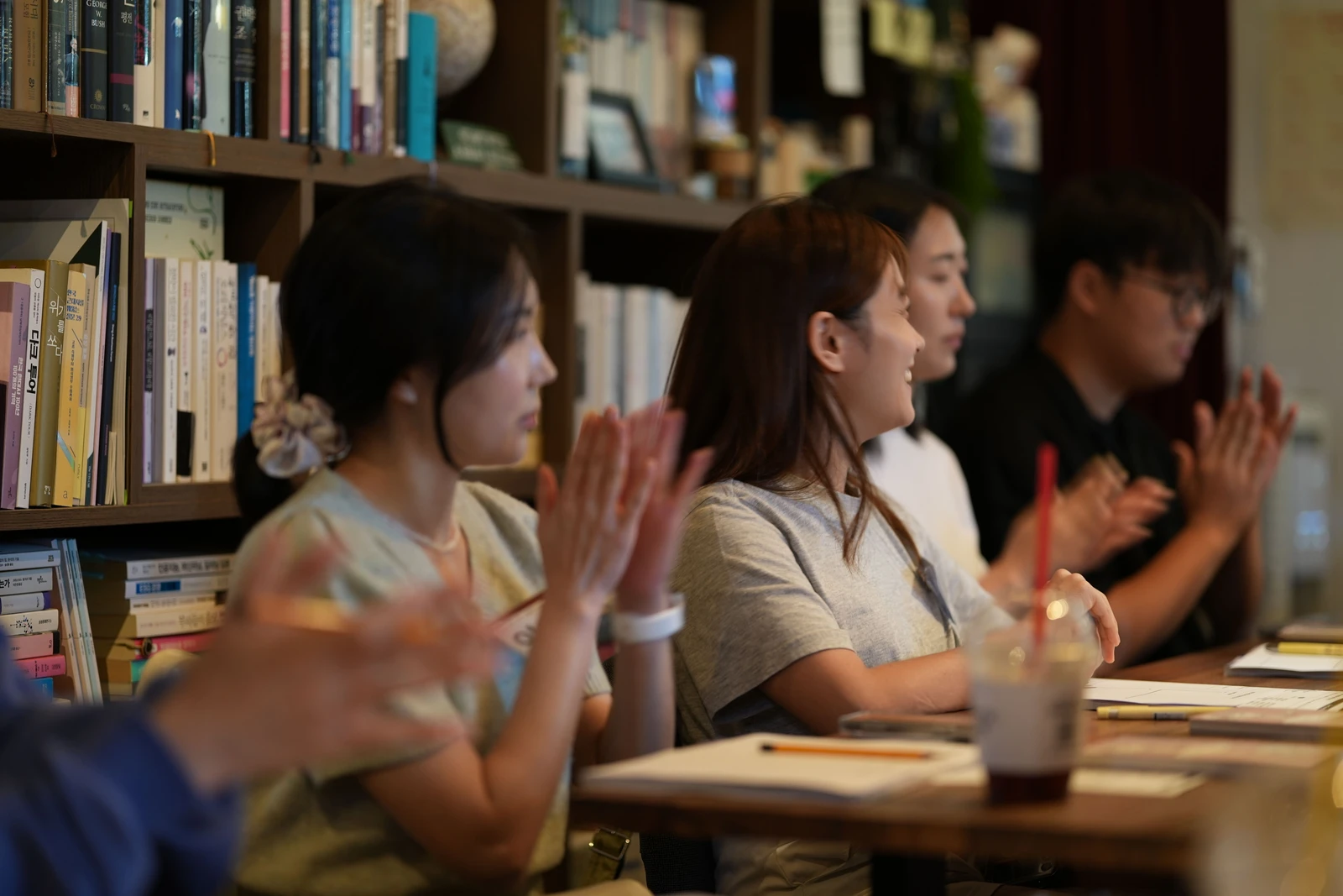 커리어 & 콘텐츠 & 진로 강의 200회+ — 청소년, 대학생, 직장인들의 방향성 찾기